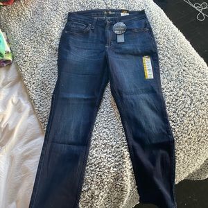 Lee Straight Leg Jeans